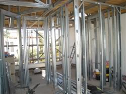 שלד מחיצות פנים בתוספת קומה 